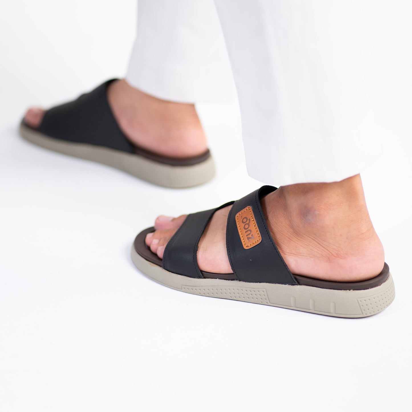 Zuqo Sandal Snap - Black