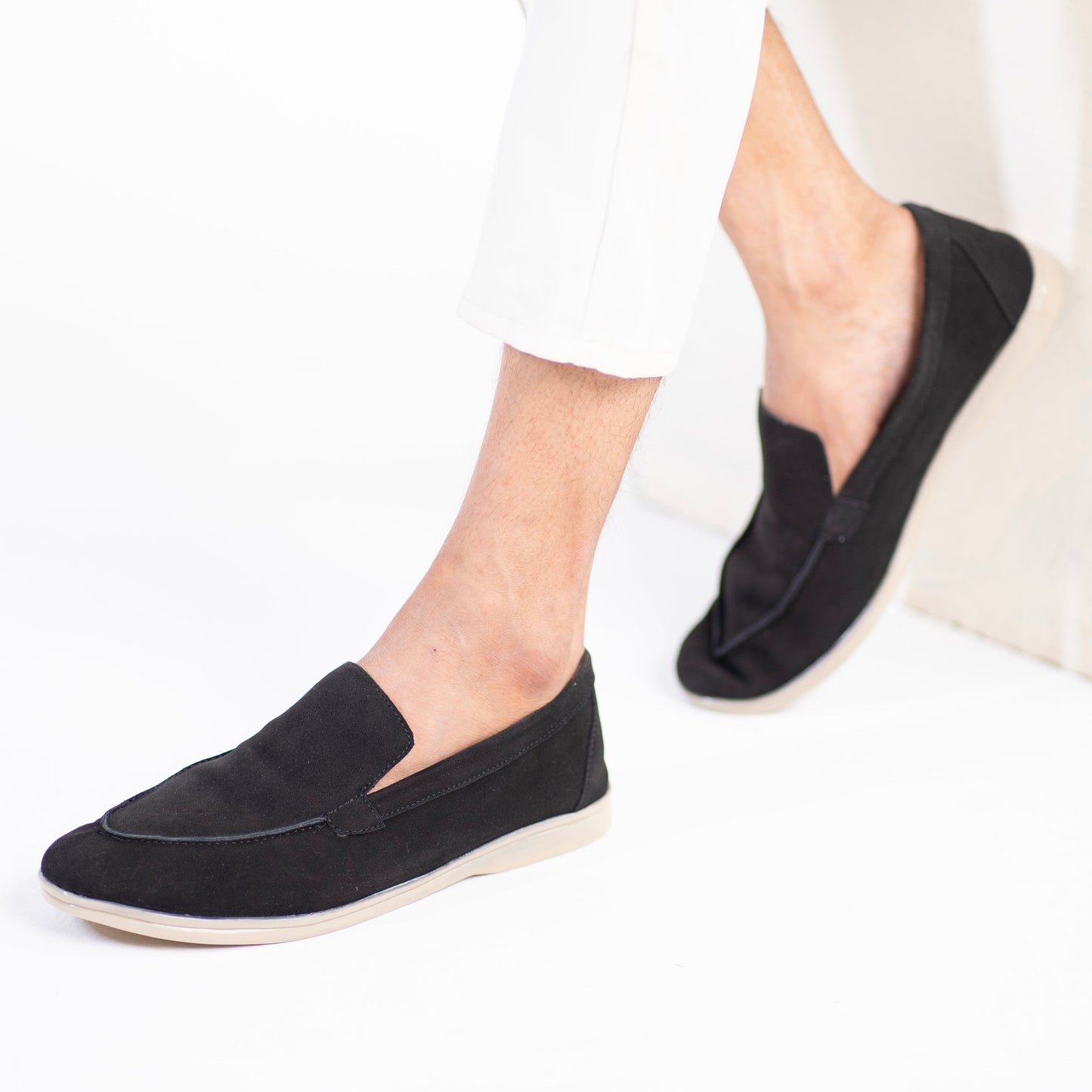 Zuqo Old Money Loafer - Suede Black