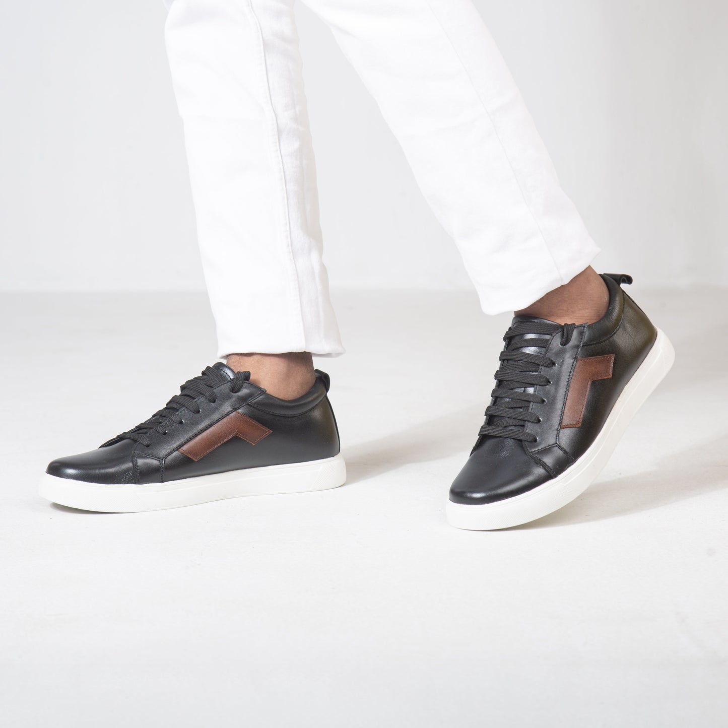 Zuqo Premium Sneaker - Raven