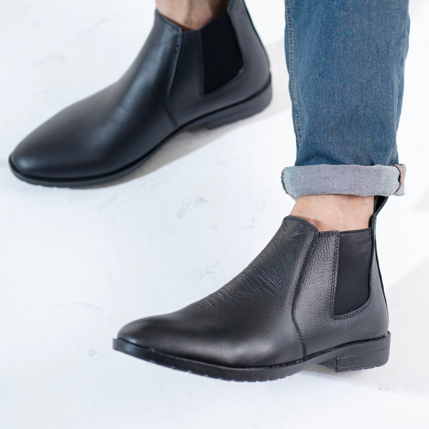 Zuqo Mens Chelsea Boot   -Black